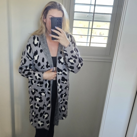 Open Front Grey Leopard Pocket Long Hooded Cardigan Size L Large - Picture 11 of 13